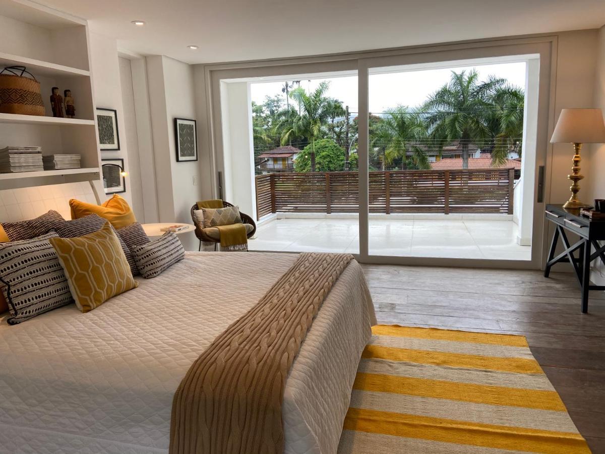 Tropical Contemporary Suites パラチ エクステリア 写真