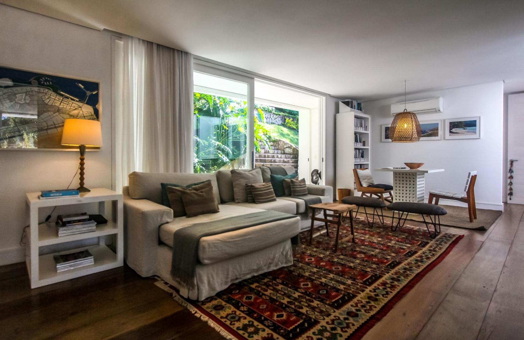Tropical Contemporary Suites パラチ エクステリア 写真