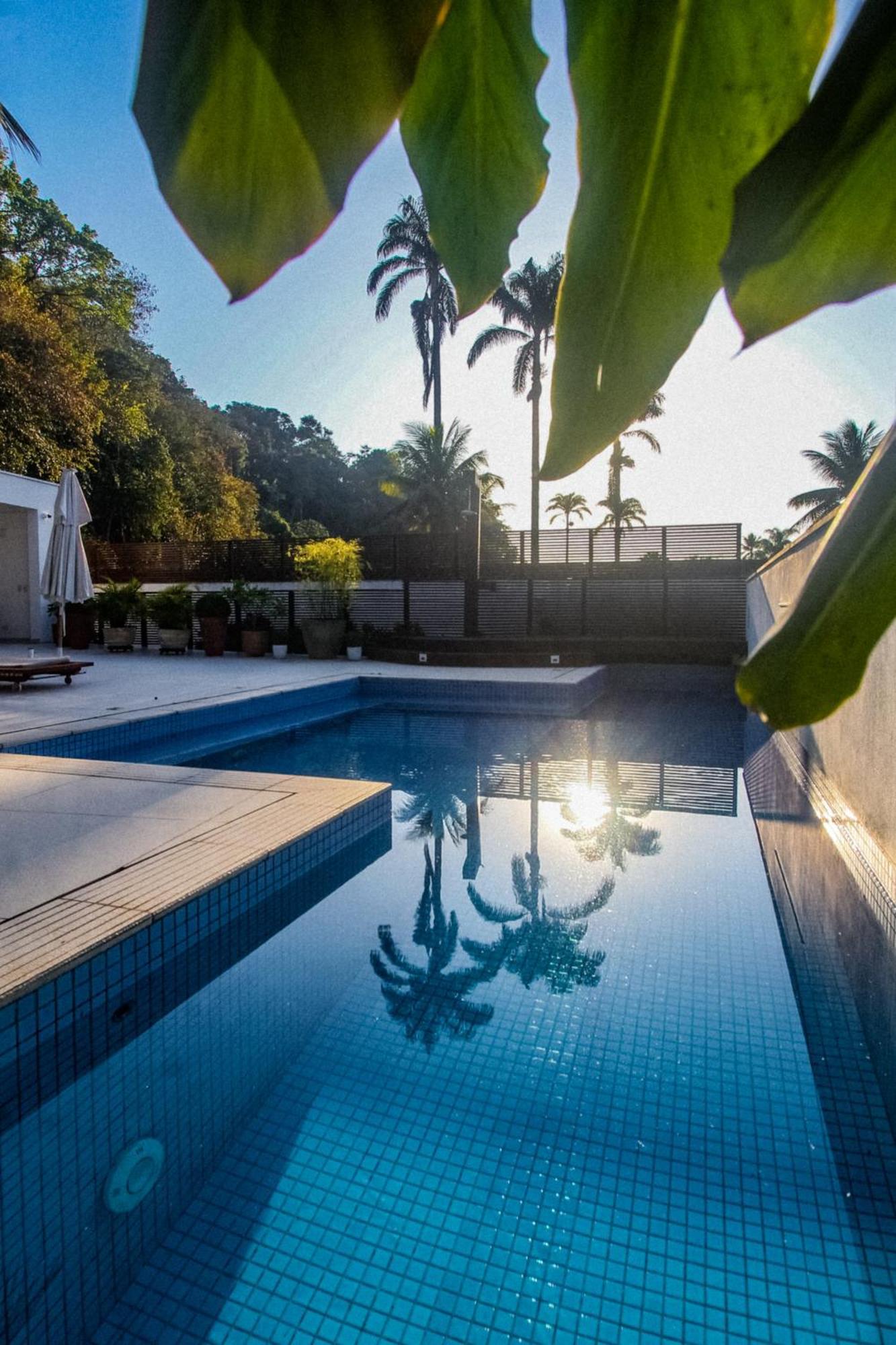 Tropical Contemporary Suites パラチ エクステリア 写真