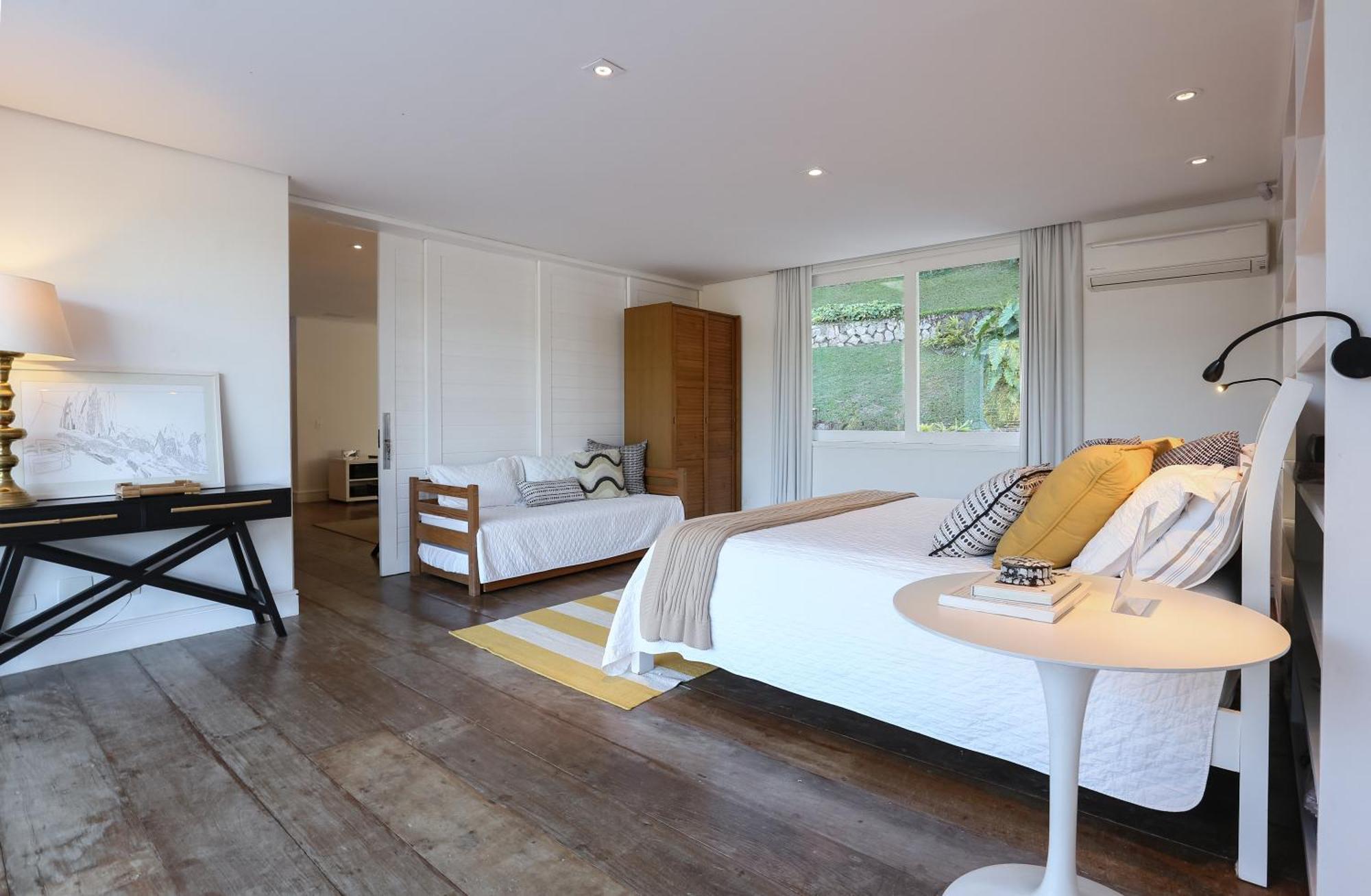 Tropical Contemporary Suites パラチ エクステリア 写真