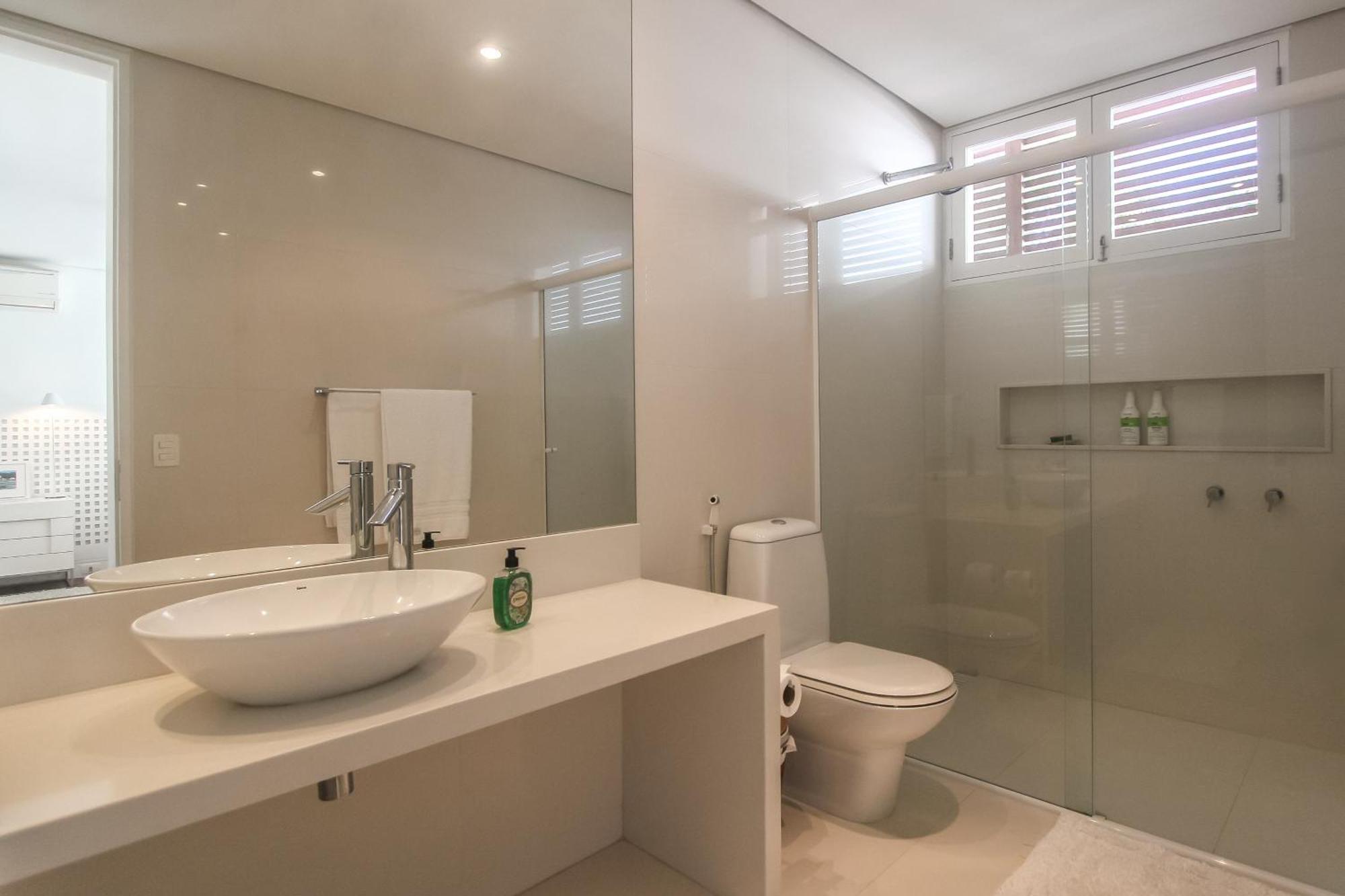 Tropical Contemporary Suites パラチ エクステリア 写真