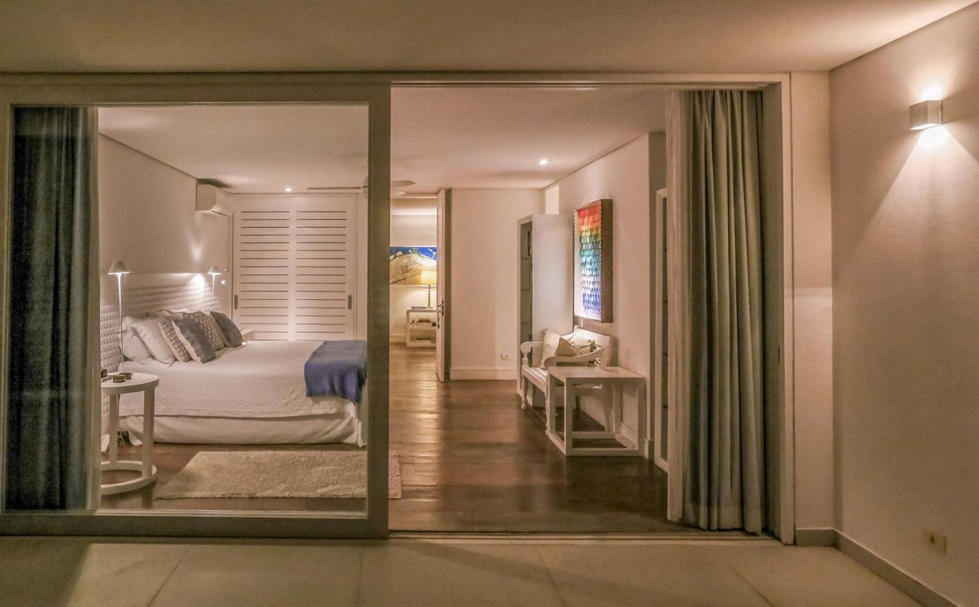 Tropical Contemporary Suites パラチ エクステリア 写真