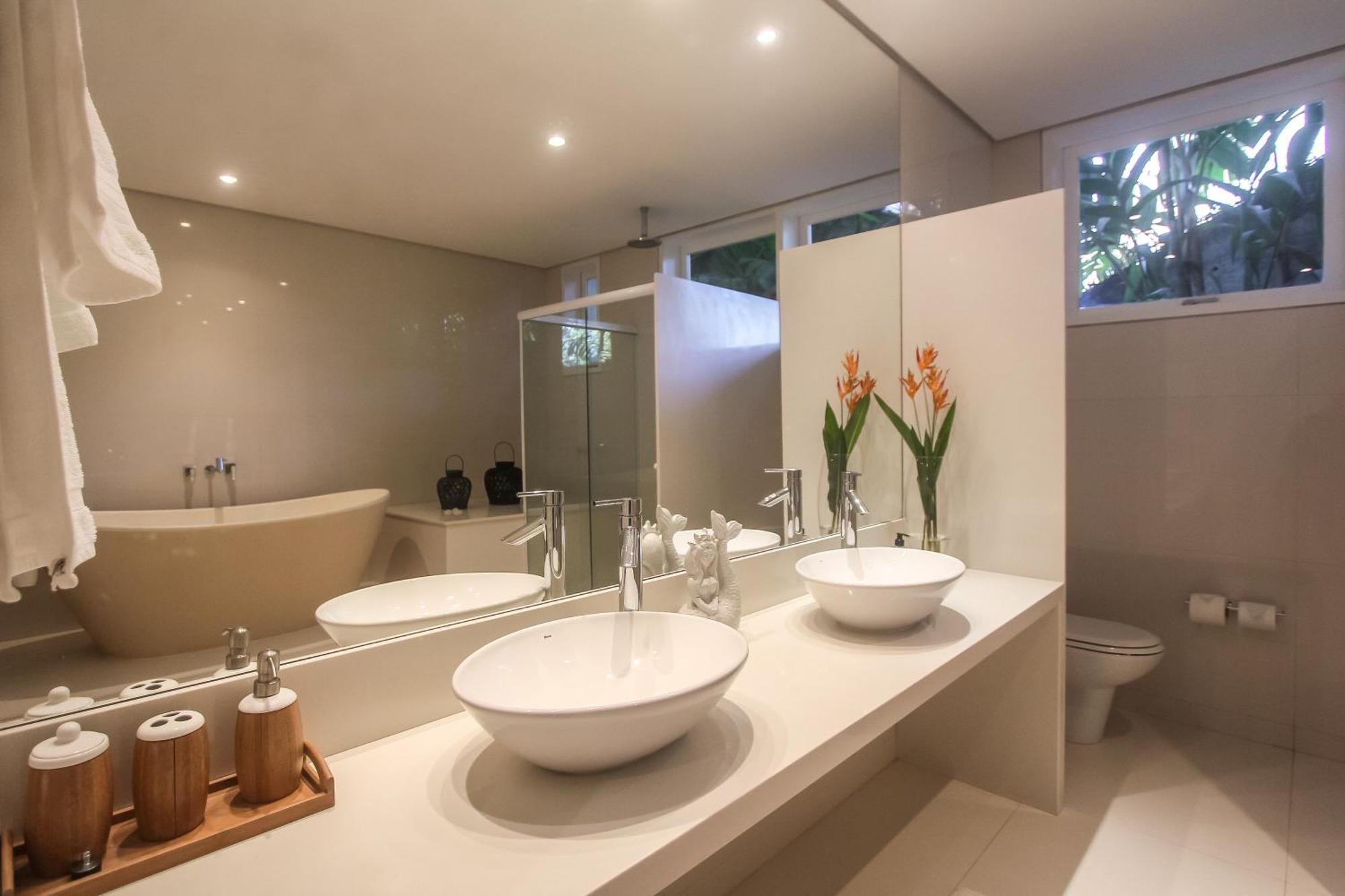 Tropical Contemporary Suites パラチ エクステリア 写真